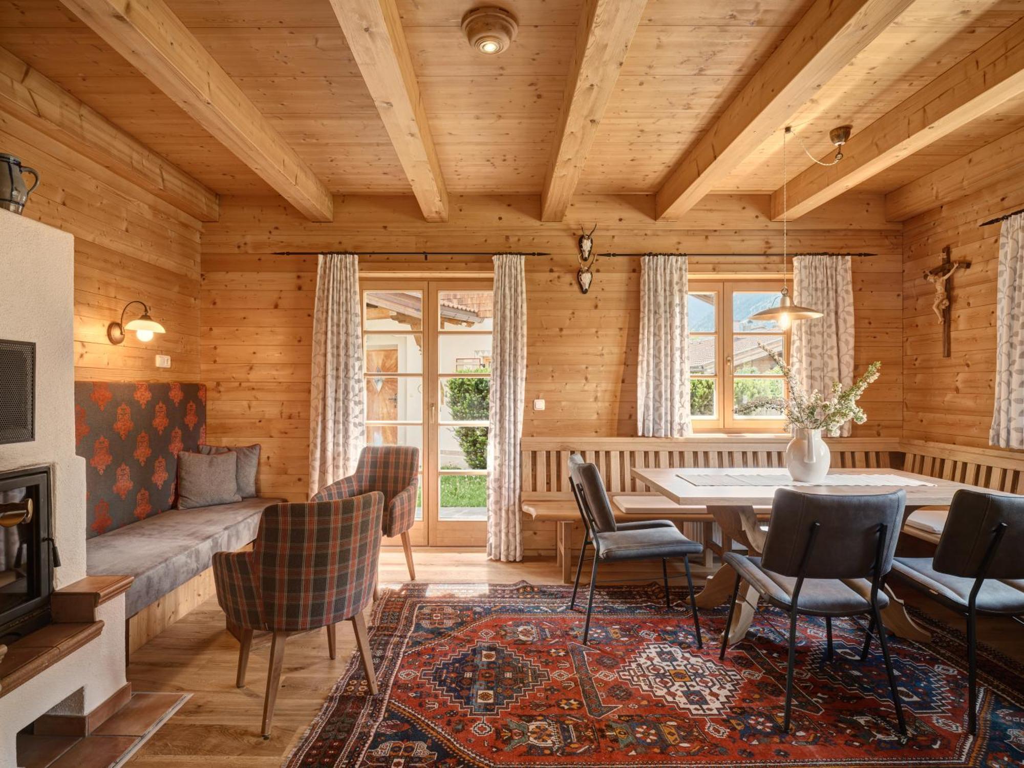 Chalets Huber ไมย์อาโฮเฟิน ภายนอก รูปภาพ