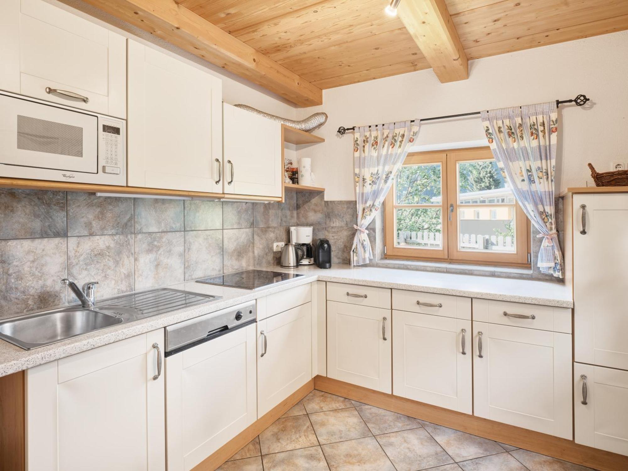 Chalets Huber ไมย์อาโฮเฟิน ภายนอก รูปภาพ