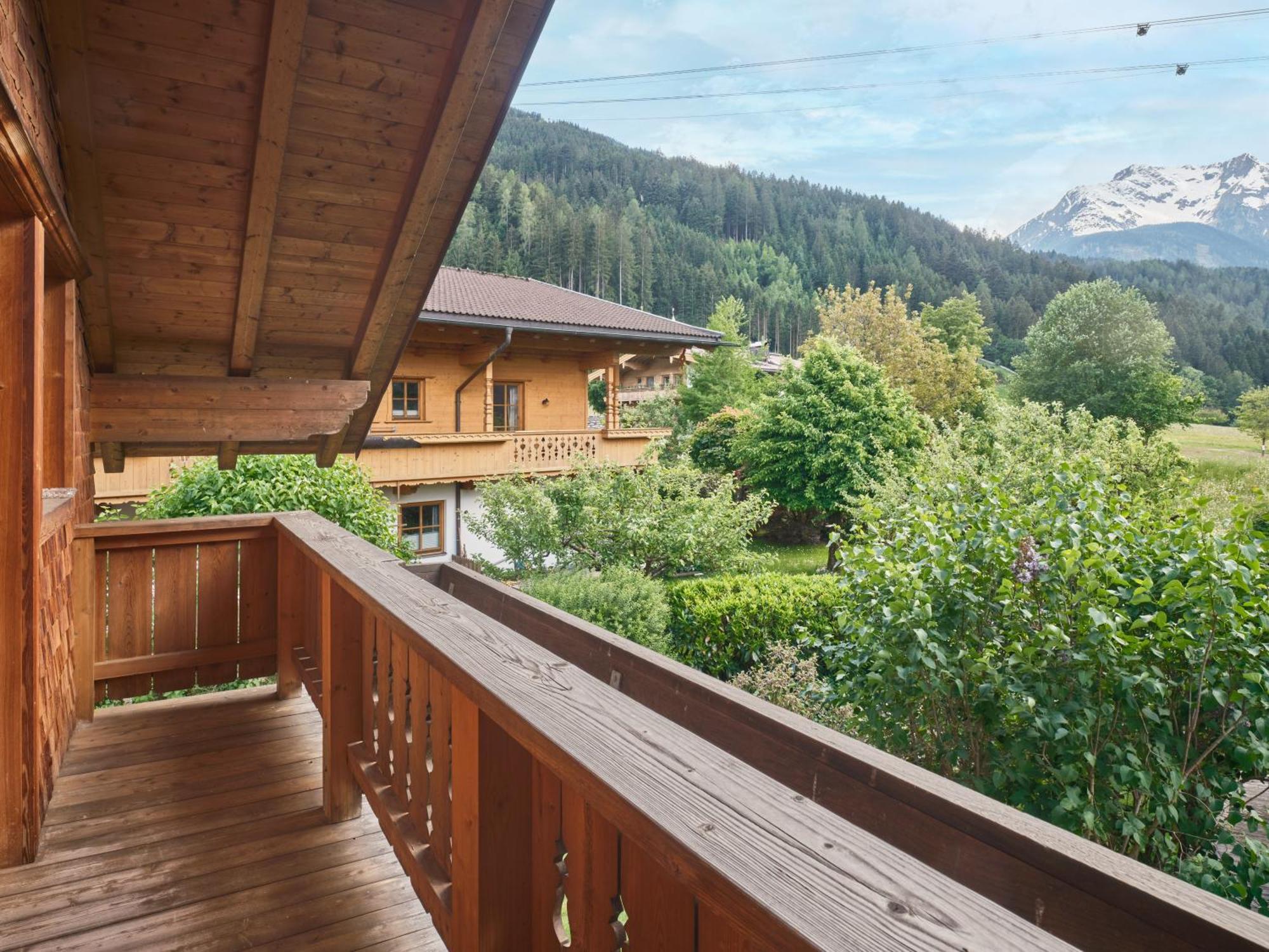 Chalets Huber ไมย์อาโฮเฟิน ภายนอก รูปภาพ