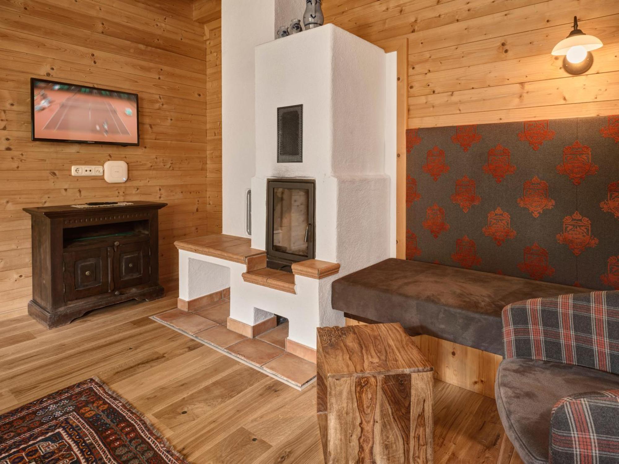 Chalets Huber ไมย์อาโฮเฟิน ภายนอก รูปภาพ